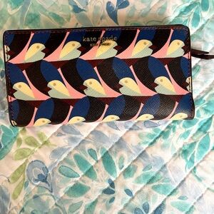 Kate Spade like new wallet